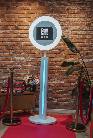 selfie pod hire bradford near me